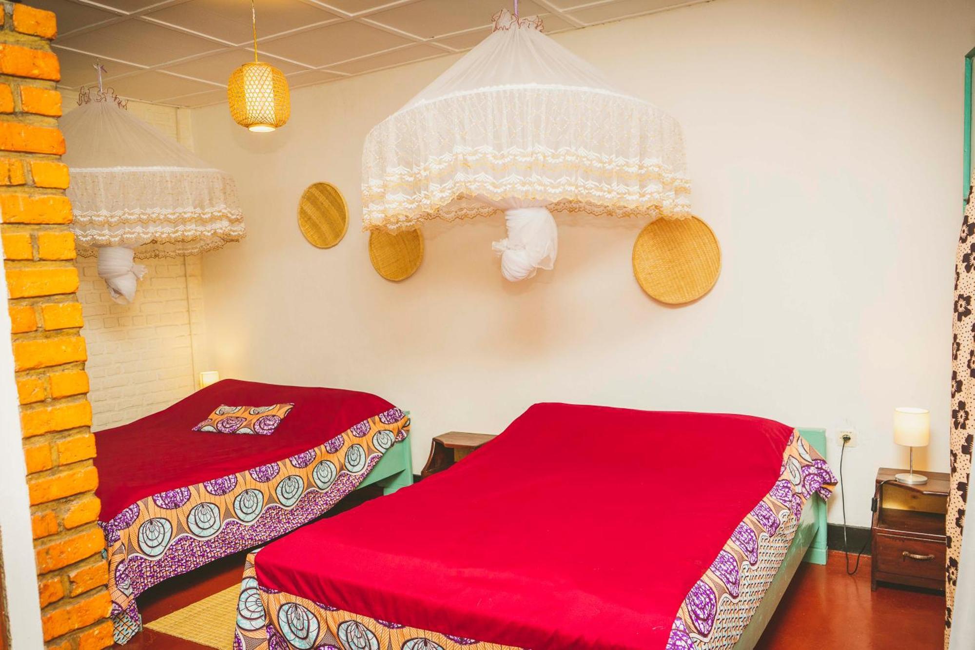 Isange Paradise Resort Рухенгери Экстерьер фото